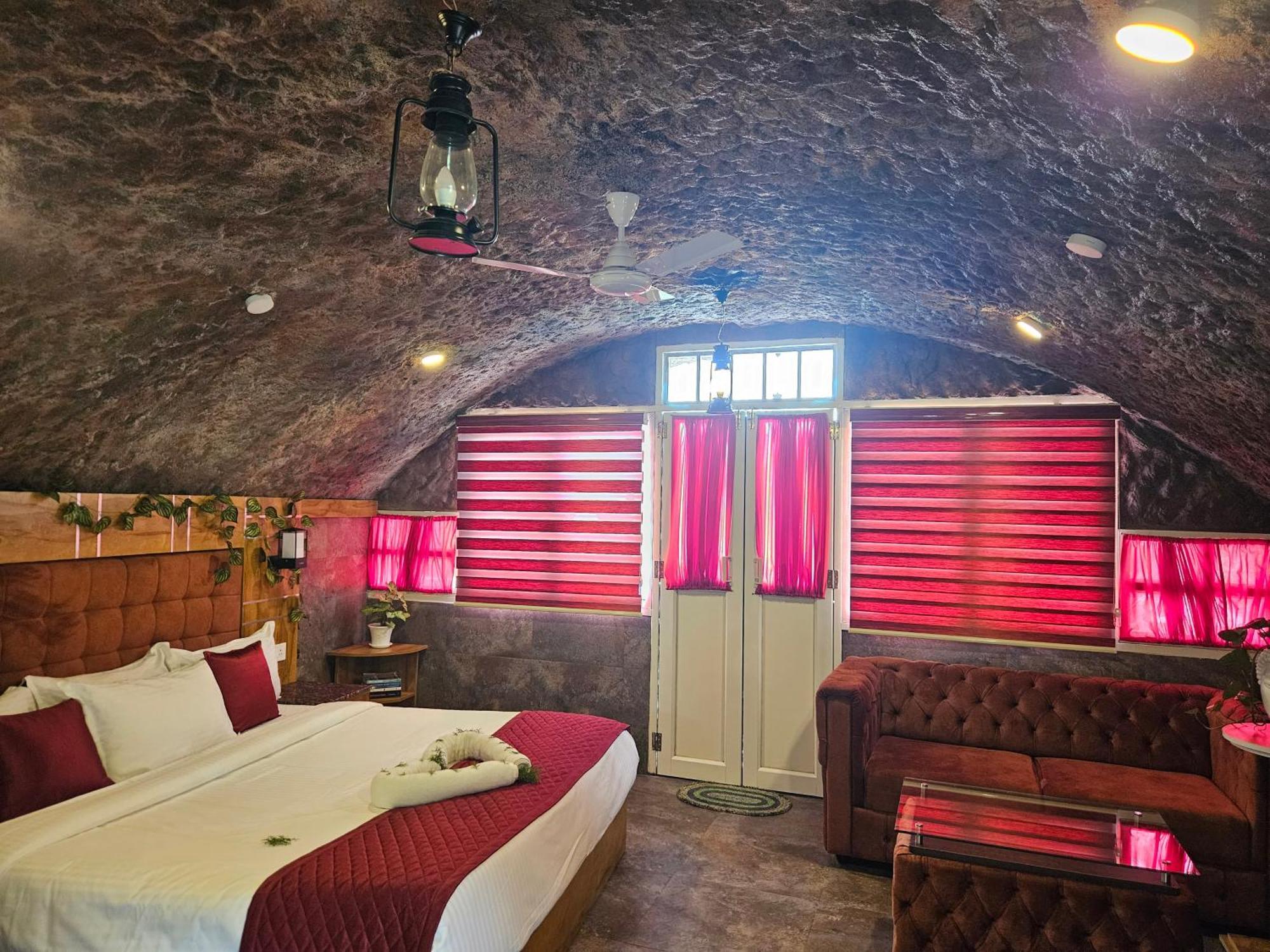 Apartament S & B Dreams House Munnar Zewnętrze zdjęcie